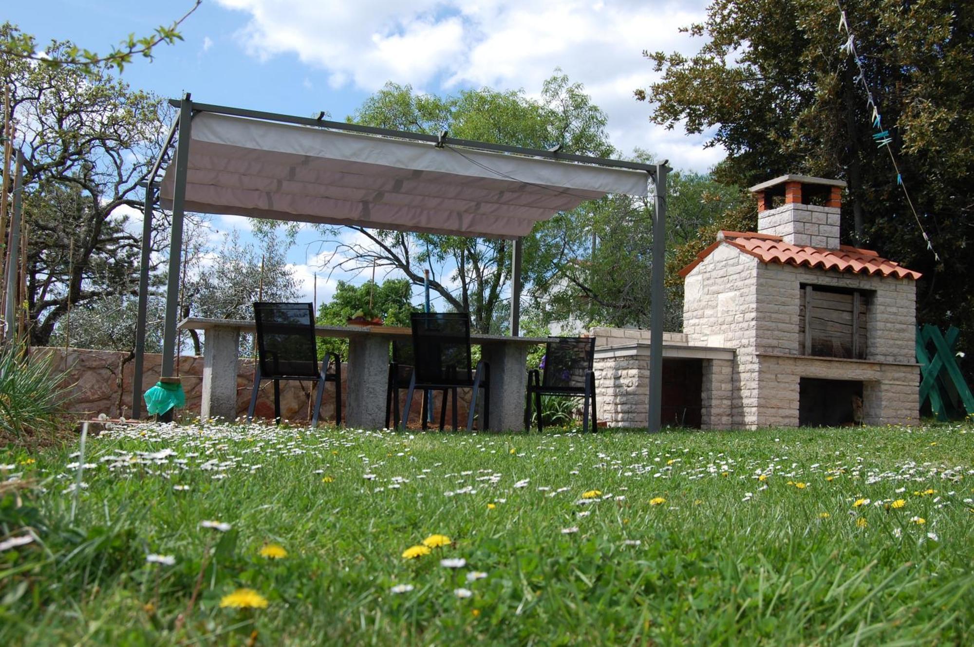 Casa Bruna Labin  Luaran gambar